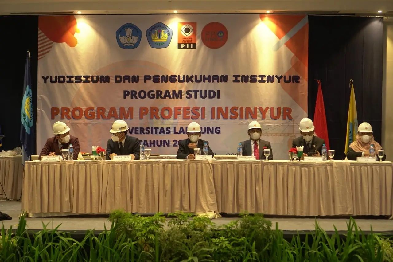 PROGRAM STUDI PROGRAM PROFESI INSINYUR GELAR PENGUKUHAN INSINYUR PERTAMA KELAS REGULER TAHUN 2021